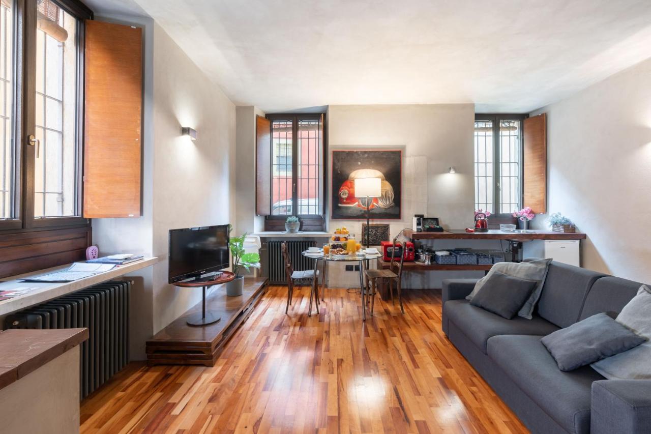 Il Garbo Apartments And Suite Verona Ngoại thất bức ảnh
